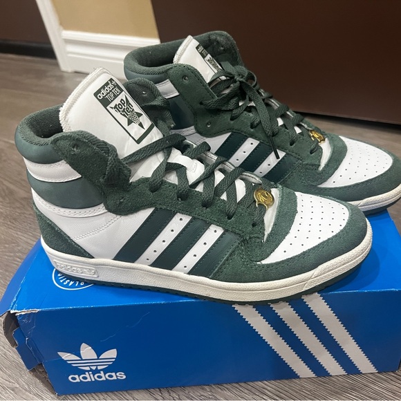 Adidas high tops - Picture 3 of 6